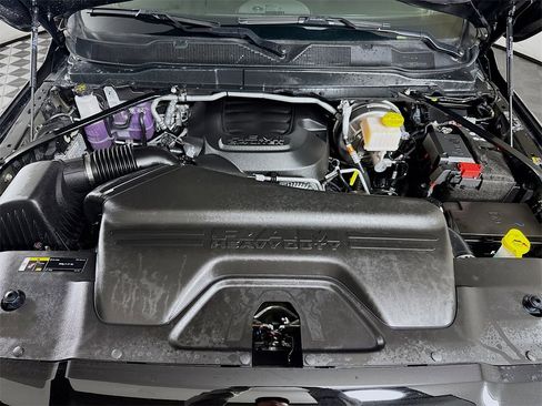 Used 2025 RAM 2500 Lone Star image 28