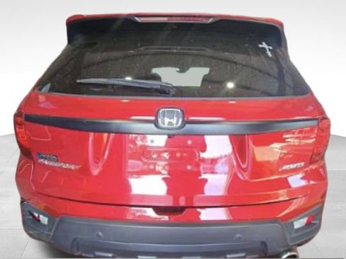 Used 2023 Honda Passport EX-L image 10