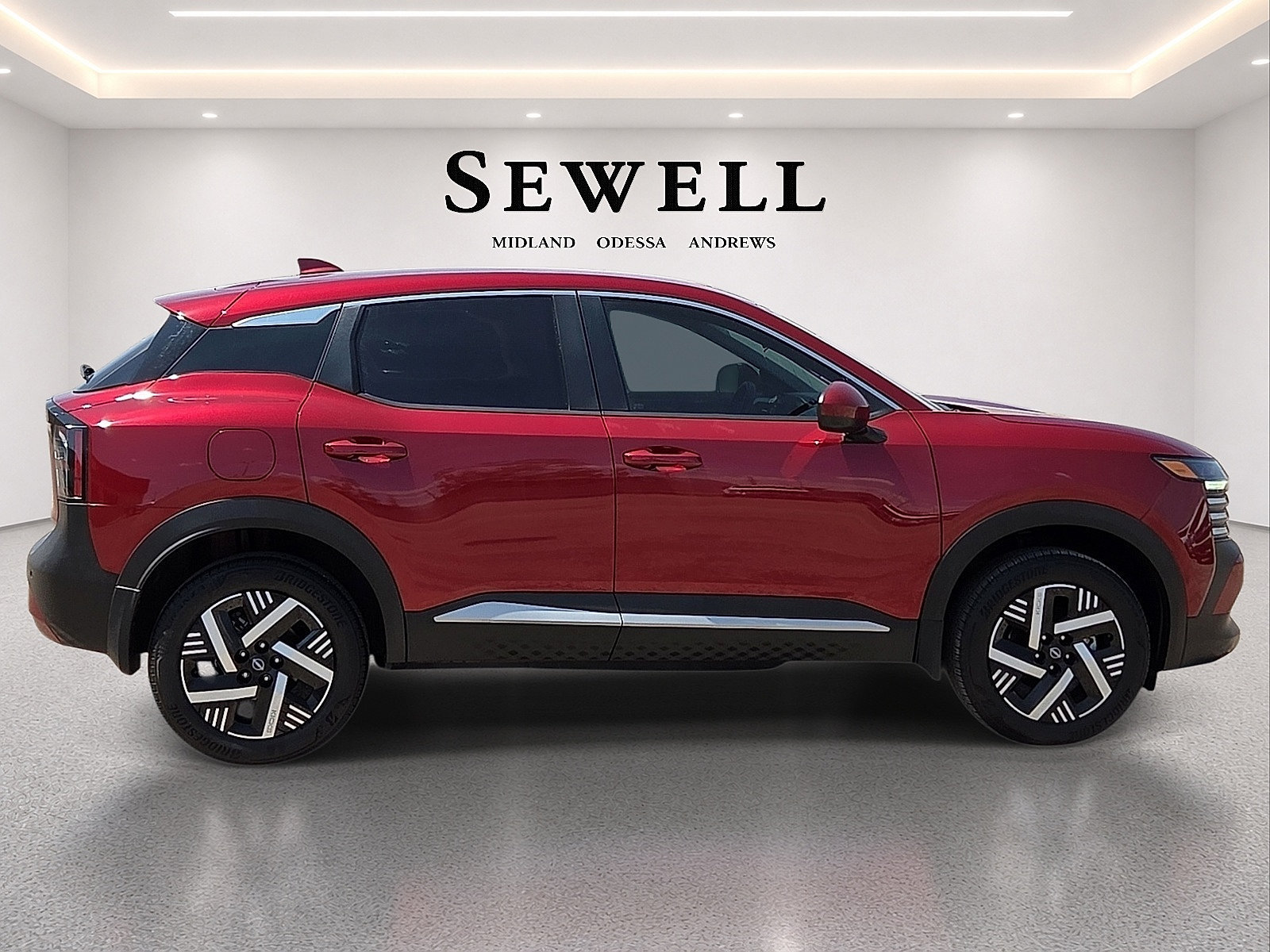 Used 2025 Nissan Kicks SV FWD image 5