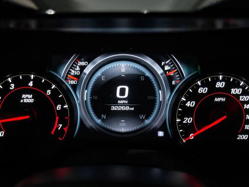 Used 2018 Chevrolet Camaro SS image 17