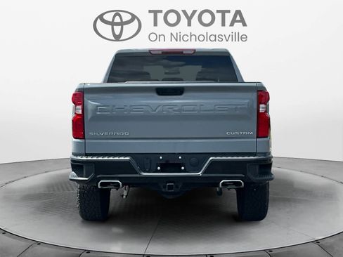 Used 2024 Chevrolet Silverado 1500 Custom Trail Boss AWD/4WD image 4