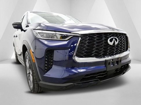 Used 2023 INFINITI QX60 Luxe image 39