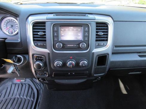Used 2024 RAM 1500 Classic SLT image 21