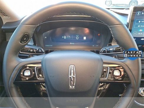 Used 2025 Lincoln Corsair Premiere image 19