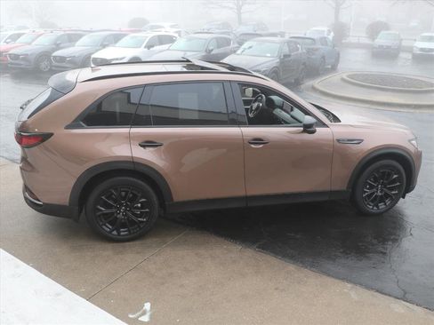 Certified 2025 MAZDA CX-70 3.3 Turbo w/ Premium Plus Pkg image 5