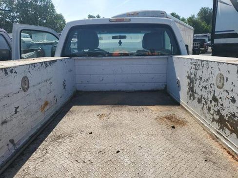 Used 2012 Ford F250 XL RWD image 10