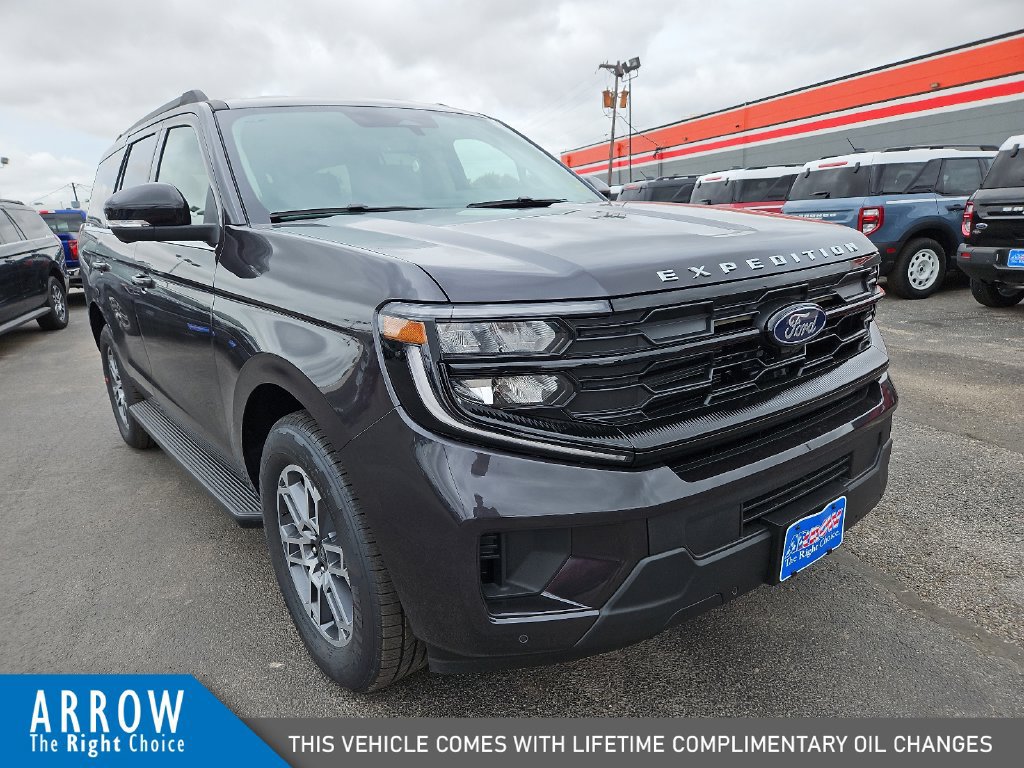 New 2026 Ford Expedition Active RWD image 2