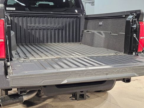 New 2026 Toyota Tacoma SR5 AWD/4WD image 21