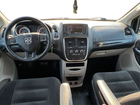 Used 2018 Dodge Grand Caravan SE w/ Power Convenience Group I FWD image 35