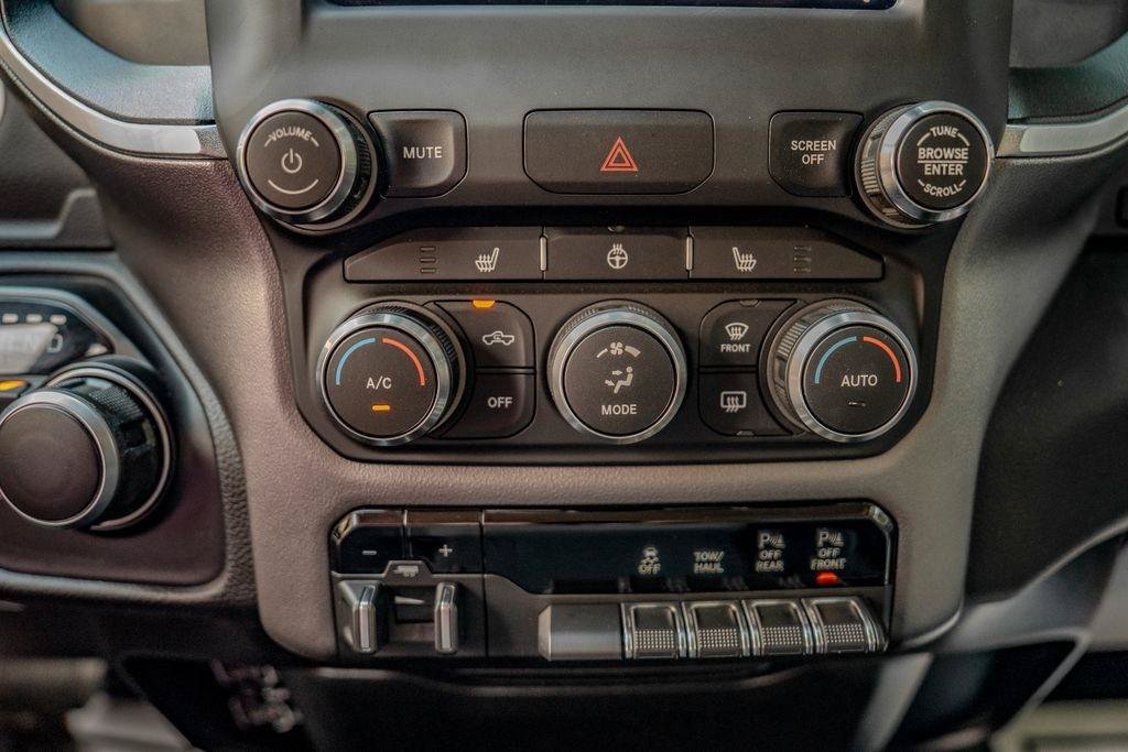 Used 2019 RAM 1500 Big Horn AWD/4WD image 25