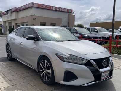 Used 2021 Nissan Maxima 3.5 SV w/ Floor Mat Group