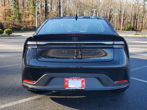 New 2026 Toyota Prius Plug-In Hybrid image 5