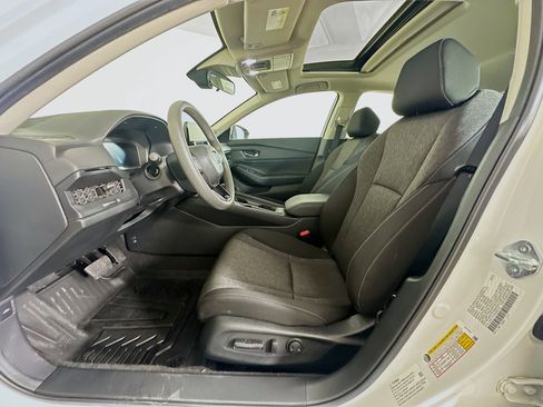 Used 2024 Honda Accord EX image 13