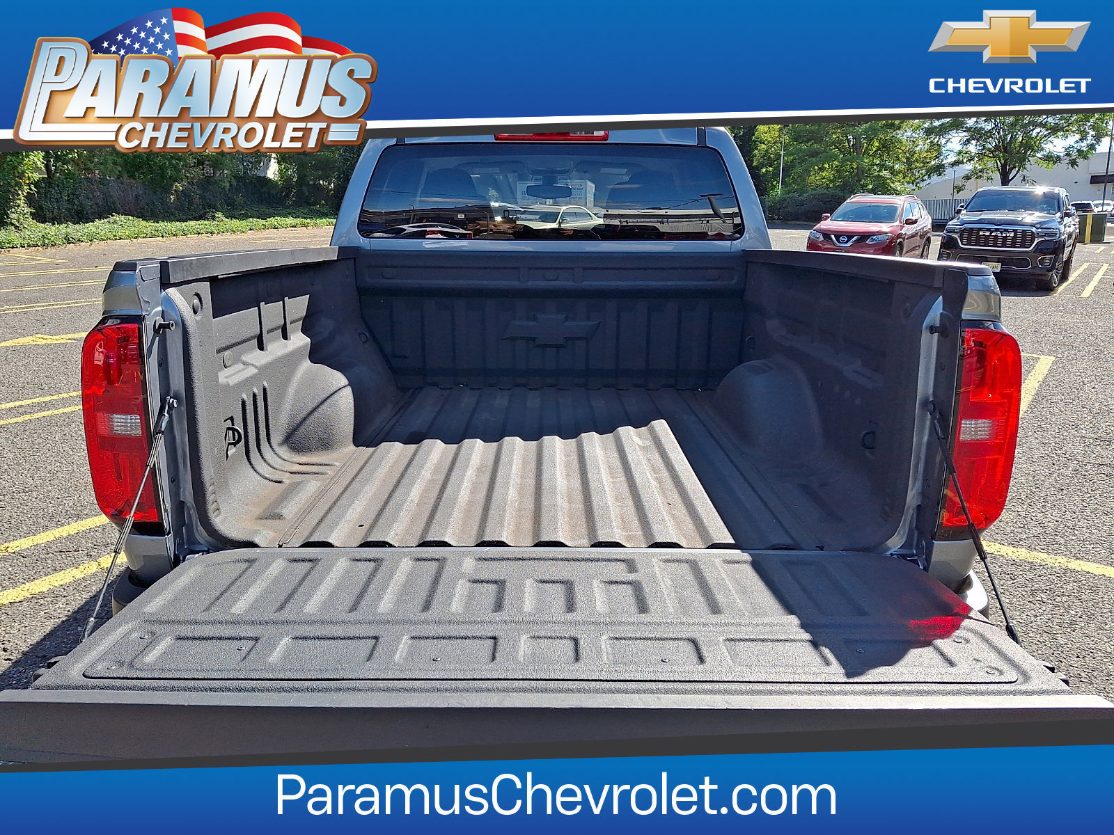 Used 2022 Chevrolet Colorado W/T w/ WT Convenience Package AWD/4WD image 29