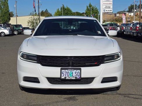 Used 2019 Dodge Charger SXT w/ Leather Interior Group RWD image 12