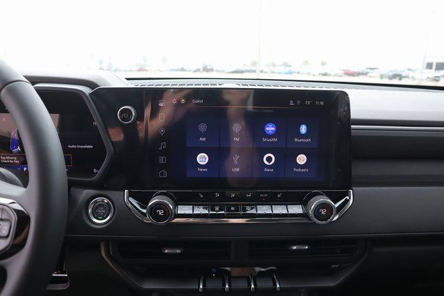 New 2025 Chevrolet Colorado Trail Boss w/ Midnight Edition AWD/4WD image 17