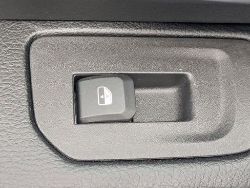 New 2026 RAM 2500 Big Horn AWD/4WD image 31
