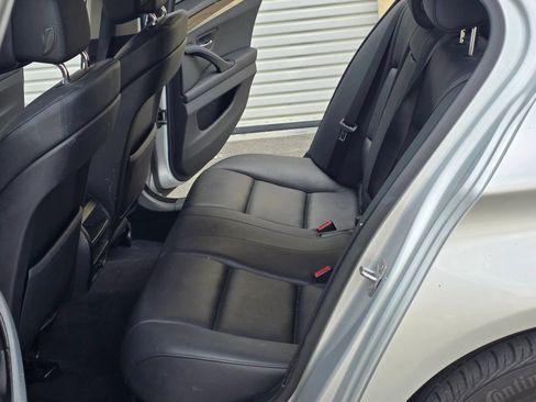 Used 2013 BMW 528i Sedan RWD image 13