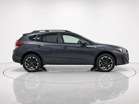Used 2021 Subaru Crosstrek 2.0i Premium AWD/4WD image 5