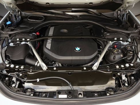 Used 2025 BMW 740i image 26