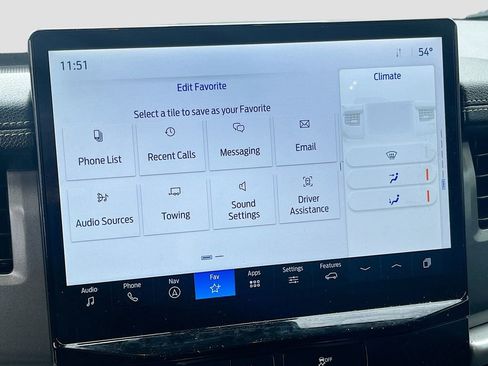 Used 2023 Ford Expedition XLT image 15