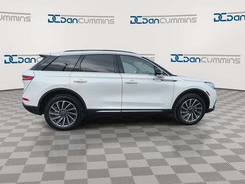 New 2026 Lincoln Corsair Reserve AWD/4WD image 9