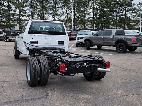 New 2025 Ford F550 4x4 Crew Cab image 7