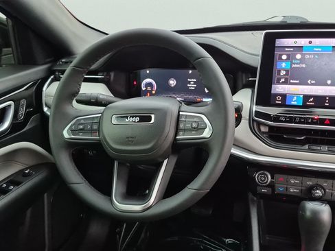 Certified 2023 Jeep Compass Limited w/ Elite Group AWD/4WD image 21