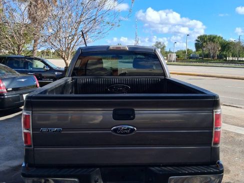 Used 2010 Ford F150 XLT image 7
