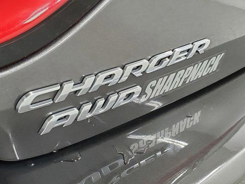 Used 2017 Dodge Charger SXT w/ AWD Premium Group image 25