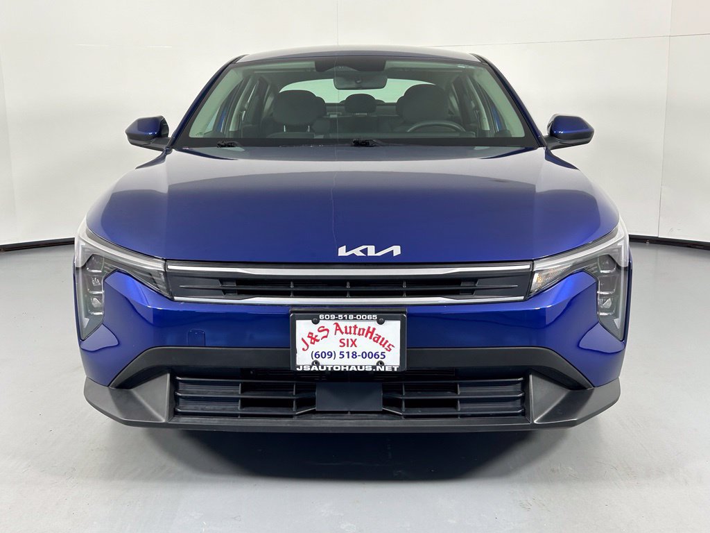 Used 2025 Kia K4 FWD image 2