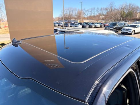 Used 2019 Ford F150 Raptor w/ Equipment Group 802A Luxury image 39