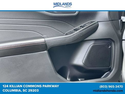Used 2023 Ford Escape ST-Line w/ Cold Weather Package FWD image 17