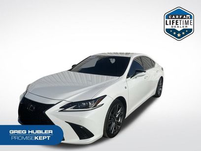 Used 2019 Lexus ES 350 F Sport w/ Accessory Package 2
