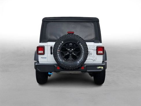 Used 2023 Jeep Wrangler Unlimited image 5