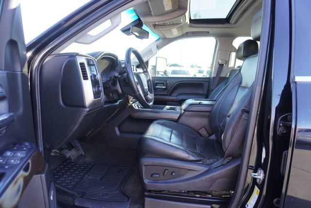 Used 2018 GMC Sierra 3500 Denali AWD/4WD image 19