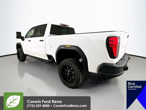 Used 2025 GMC Sierra 2500 AT4X w/ AT4X AEV Edition image 6