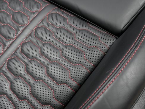 Used 2023 Audi RS 6 image 41