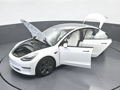 Used 2021 Tesla Model 3 Standard Range Plus RWD image 60