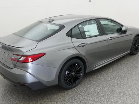 New 2026 Toyota Camry SE FWD image 9