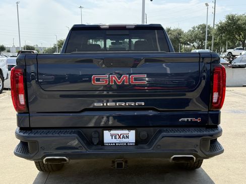 Used 2020 GMC Sierra 1500 AT4 w/ AT4 Premium Package AWD/4WD image 6