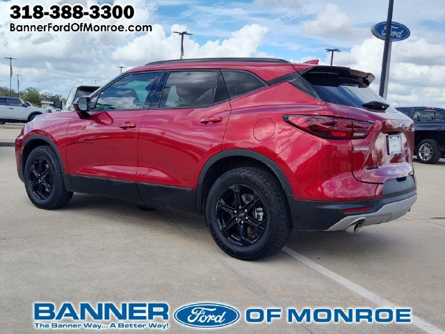 Used 2024 Chevrolet Blazer LT w/ Convenience Package FWD image 4