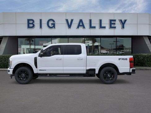 New 2026 Ford F250 XLT w/ XLT Premium Package AWD/4WD image 3