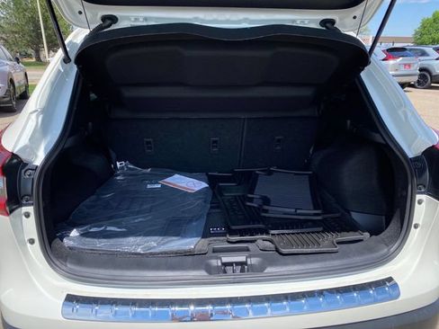Certified 2022 Nissan Rogue Sport SL w/ Premium Package AWD/4WD image 25