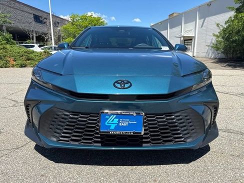 Used 2026 Toyota Camry SE FWD image 2