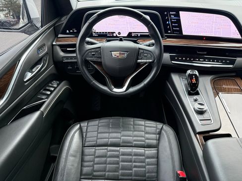 Used 2023 Cadillac Escalade Sport Platinum image 32