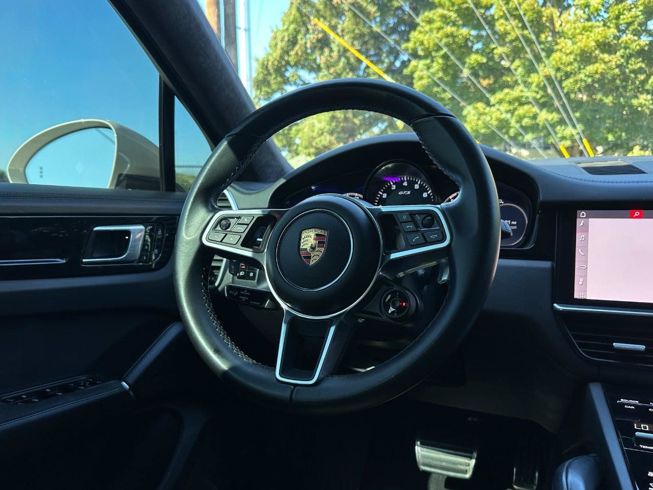 Used 2021 Porsche Cayenne GTS AWD/4WD image 43