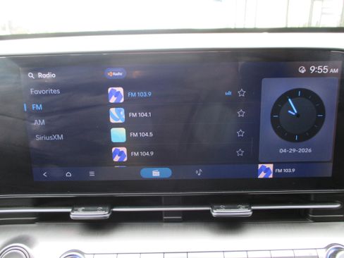 Used 2025 Hyundai Kona SEL FWD image 16