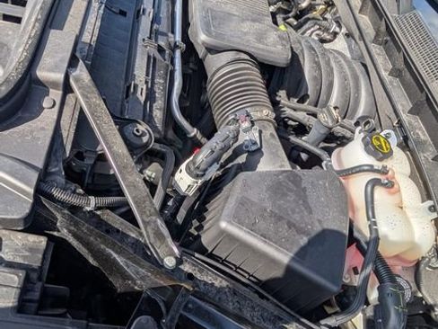 Used 2025 Chevrolet Silverado 1500 High Country w/ Midnight Edition AWD/4WD image 18