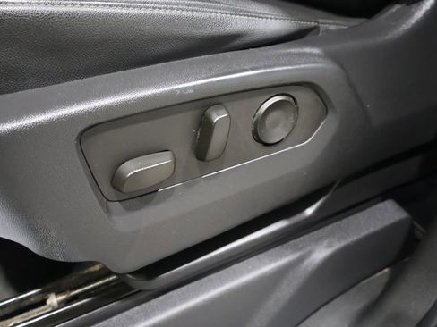 Used 2023 GMC Sierra 1500 SLT w/ SLT Convenience Package image 12